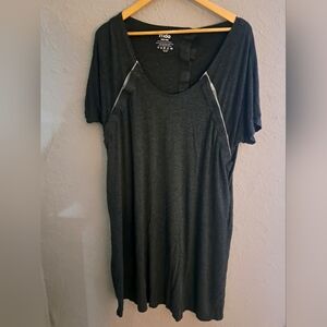 Unused Frida Labor Nursing Gown